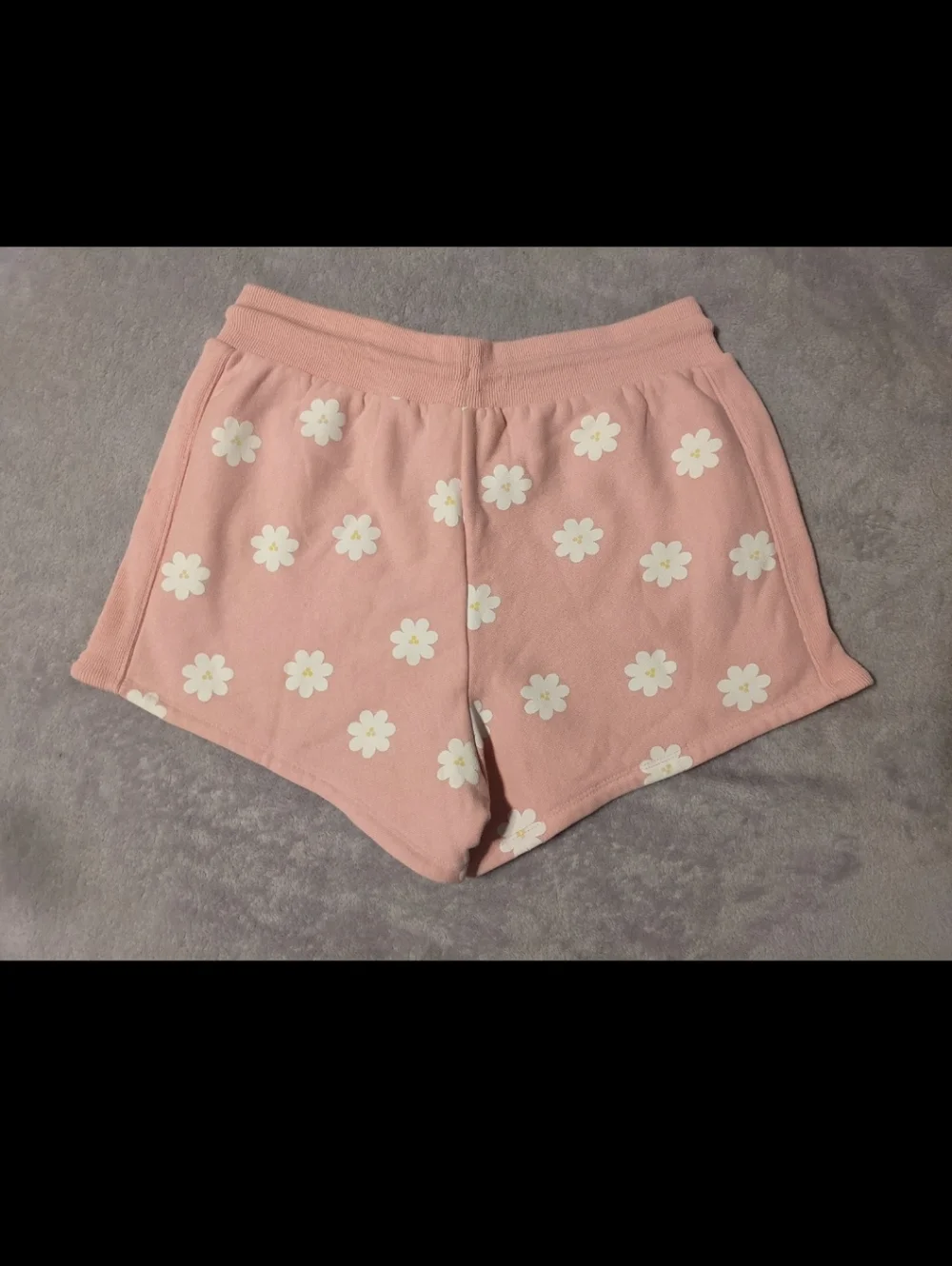 Champion Pink Daisy Shorts - Picture 4 of 5